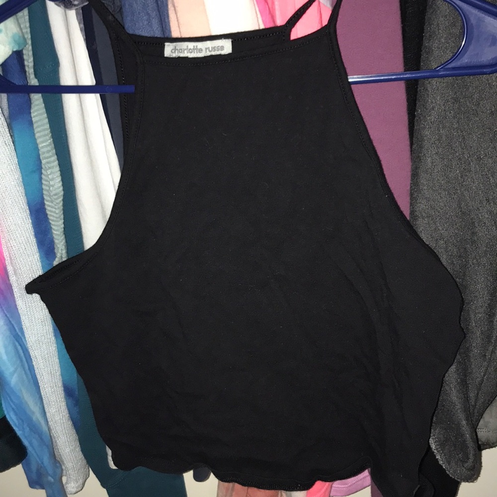 bundle of halter crop tops - Picture 4 of 6